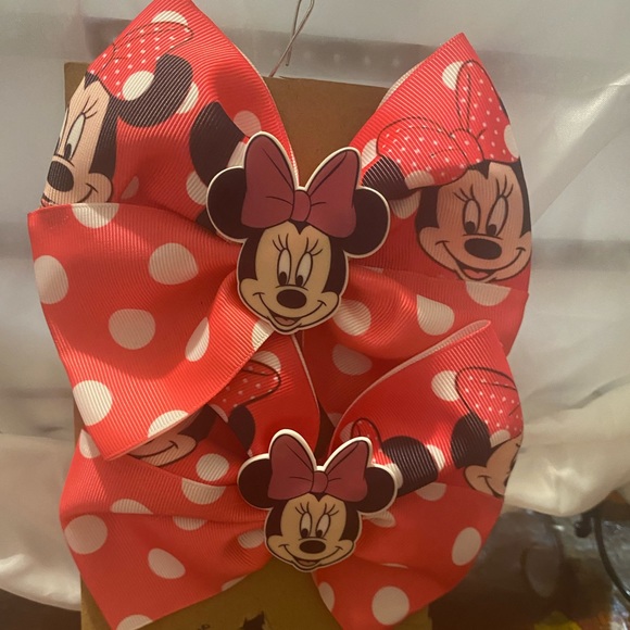 Minnie Mouse ❤️ - Picture 1 of 1